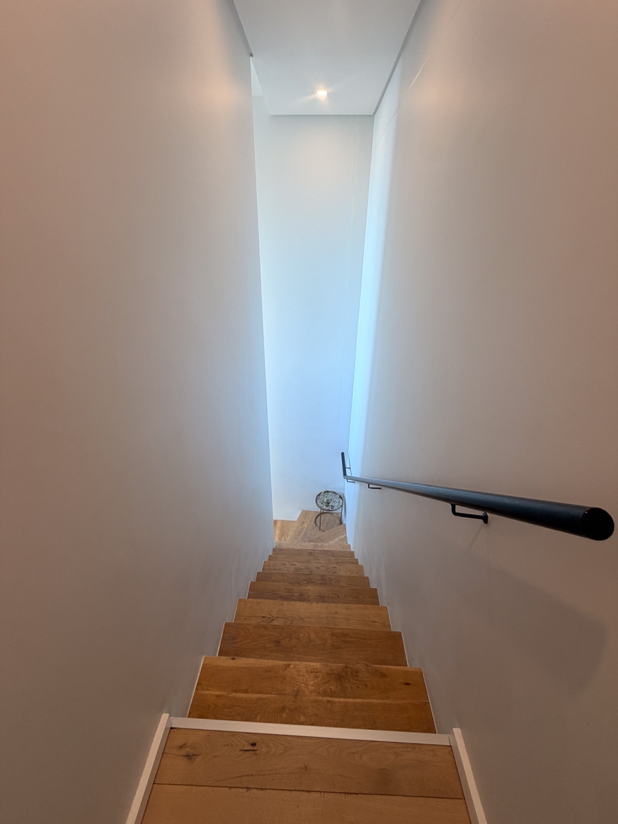 2 Bedroom Property for Sale in Sea Point Western Cape